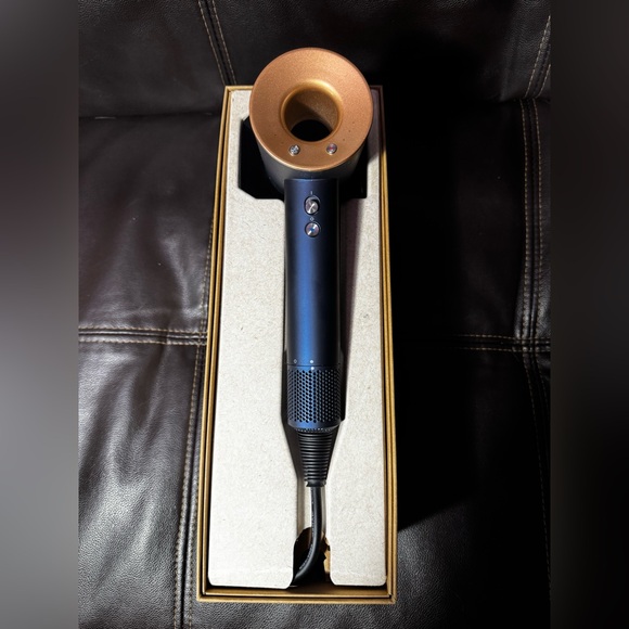 Dyson Super Sonic Hair Dryer (Blue/Gold) BRAND NEW - Picture 3 of 12